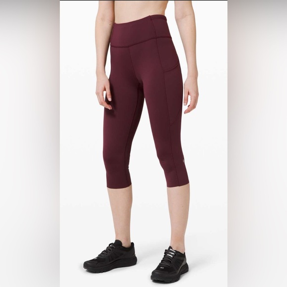 Lululemon Fast and Free High Rise Crop II 19” 
*Non Reflective - Picture 1 of 5